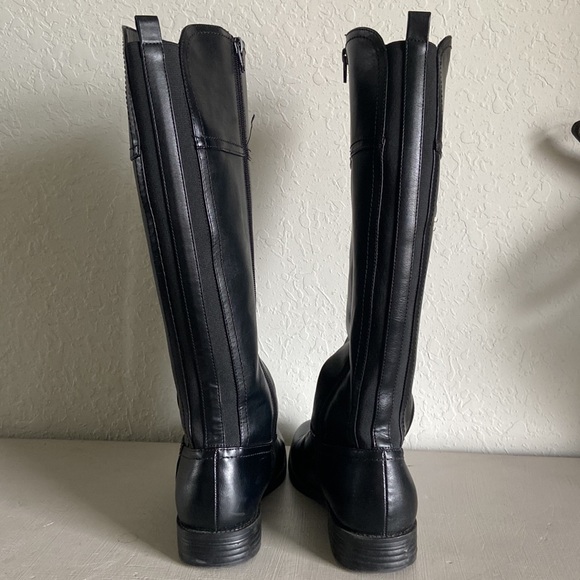 Liz Claiborne - faux Leather Boots - Picture 6 of 9